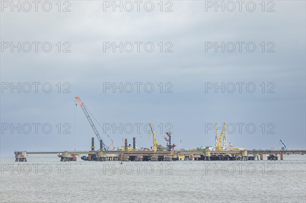 Construction site of the Uniper LNG