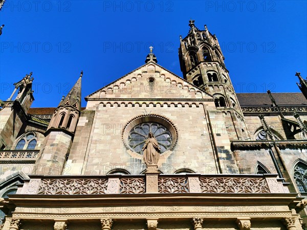 Romanesque transept