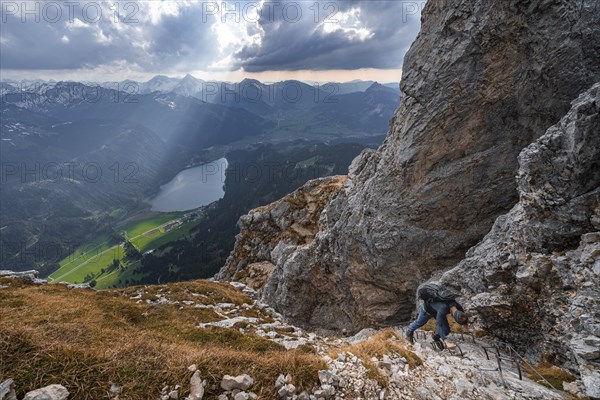 Climbers on the Friedberg via ferrata