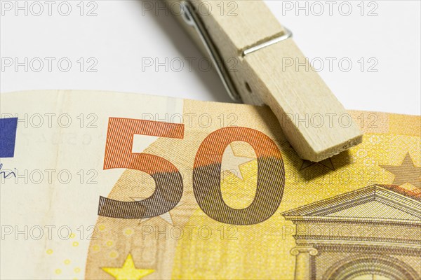 Banknote