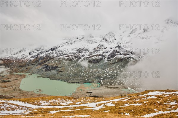 Clouds lying in the valley at Pasterze Hochalpengletscher