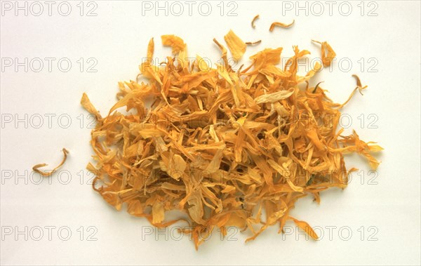 Dried marigold