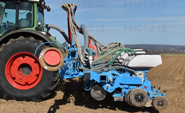 Precision seed drill