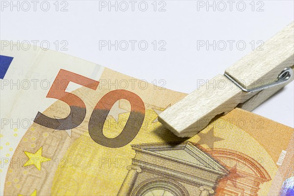 Banknote