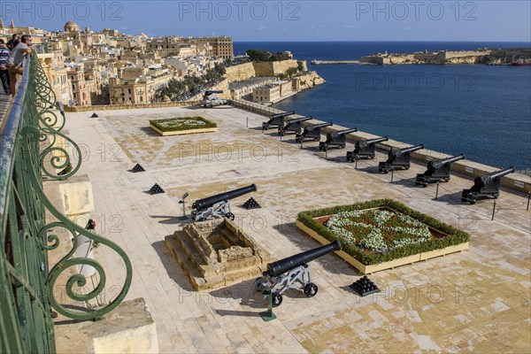 View of former parade ground below Upper Barraka Gardens with Saluting Cannons Battery Saluting Battery