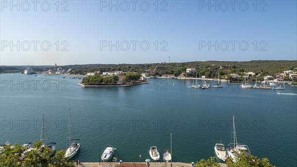 Boats and ferries at Mahon Harbour