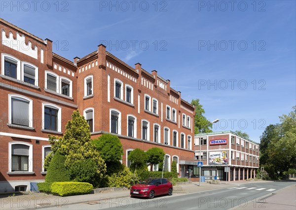 Factory facilities and administration building