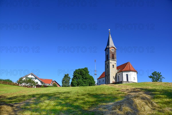 Parish Church of Saint Otmar in Akams