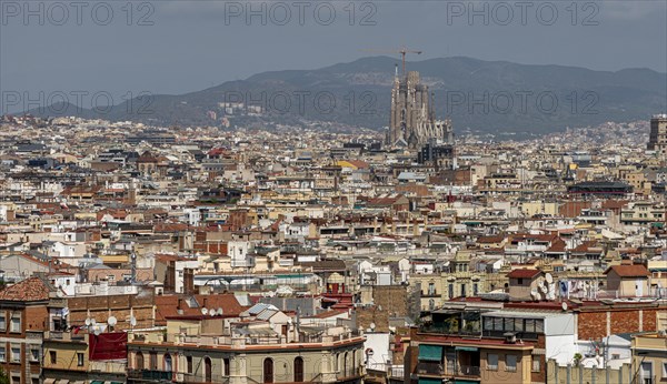 Panoramic view of Plaza Espana and the city centre