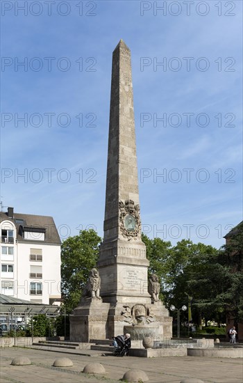 Monument to Grand Duke Ludwig IV