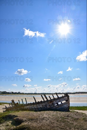 Shipwreck in the port of Portbail in the department of Manche