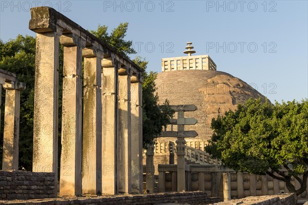 Temple 18 and the Great Stupa