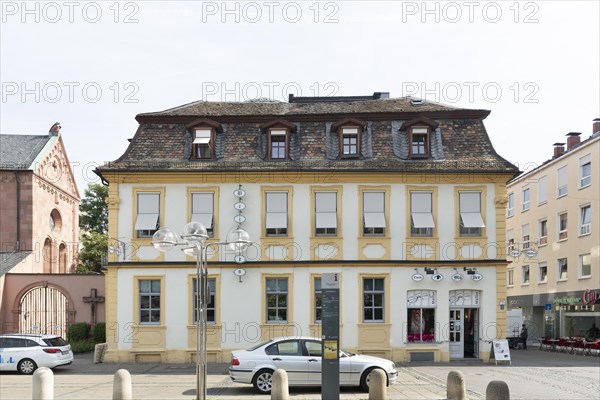 Former canons house of the Martinsstift