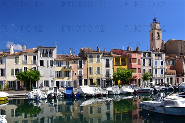 Boats at Quai Marceau in Martigues in the South of France