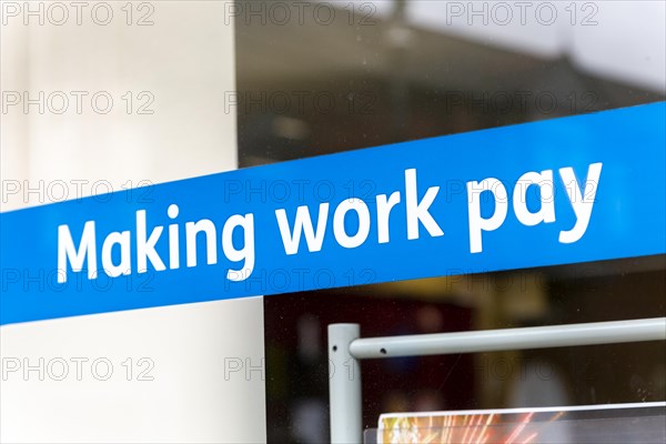 Making Work Pay window sign