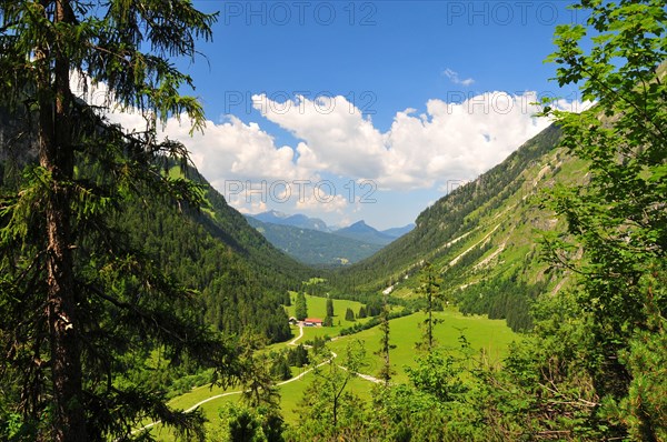 Panoramic view in west direction over the Oytal valley with the mountain inn Oytalhaus