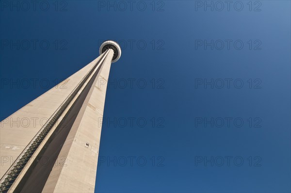 CN tower