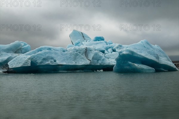 Icebergs in the Joekulsarlon glacier lagoon