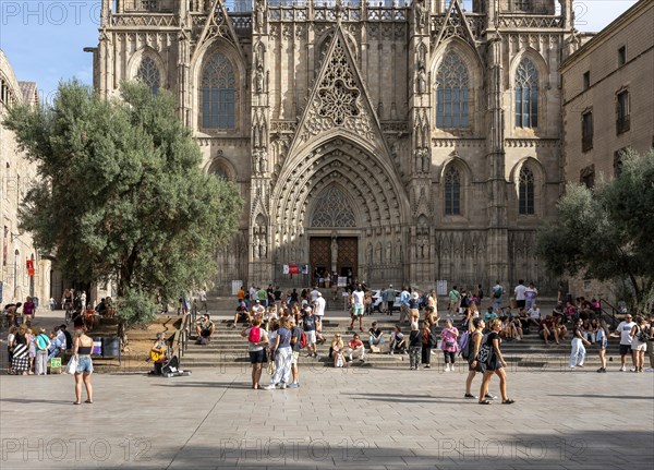 La Catedral de la Santa Creu in the Barri Gotic district