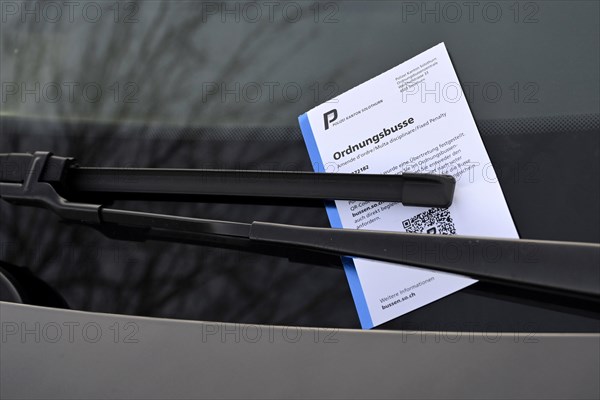 Schweibenwischer Parking fine QR Code Cantonal Police Solothurn