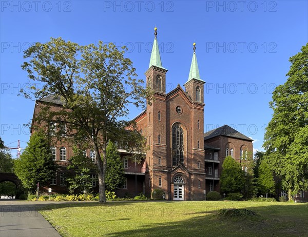 Former sanatorium for the mentally and psychologically ill