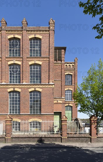 Fabrication plant of the Huesker spinning mill