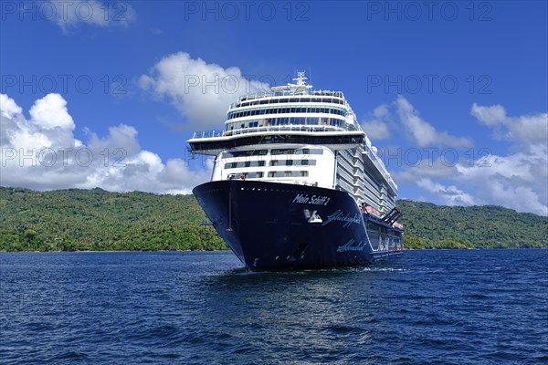 TUI Mein Schiff 2 cruise ship in Samana Bay