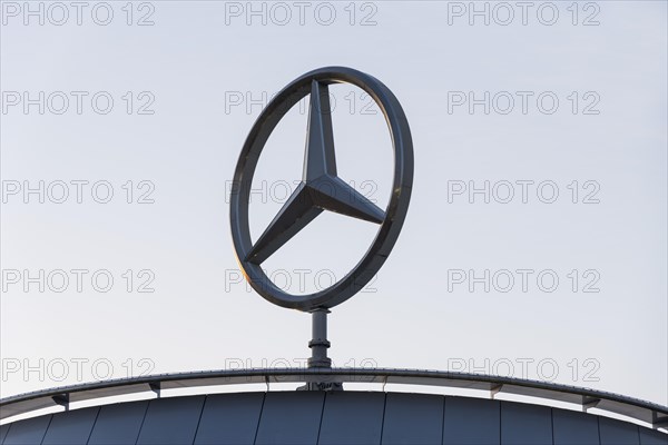 Mercedes star on building of Mercedes Benz branch