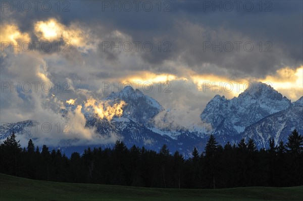 View from Steingaden in Allgaeu to the Tannheim Mountains