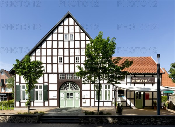 Residential building in half-timbered construction