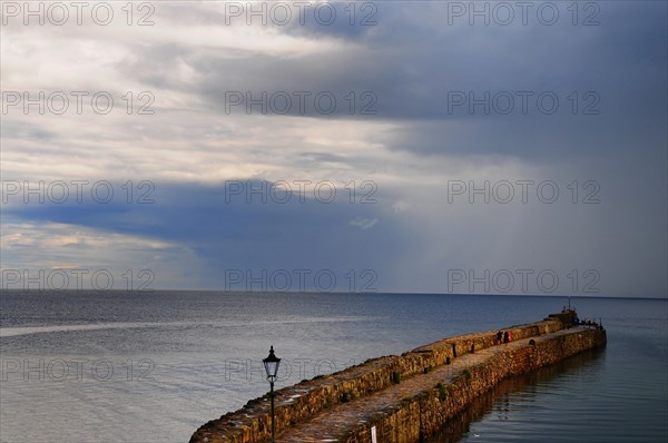 Harbour pier