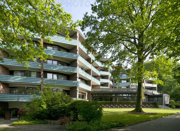 Hotel and apartment complex Haus Deutsch Krone