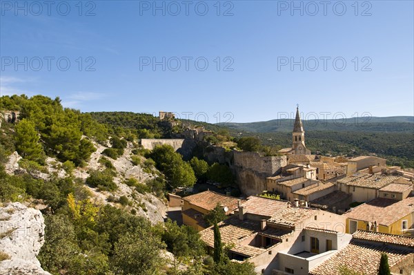 View of Sain-Saturnin-les-Apt