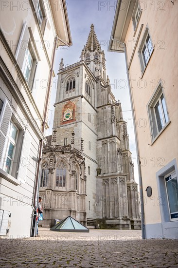 Minster of Our Lady framed by Haeussergasse