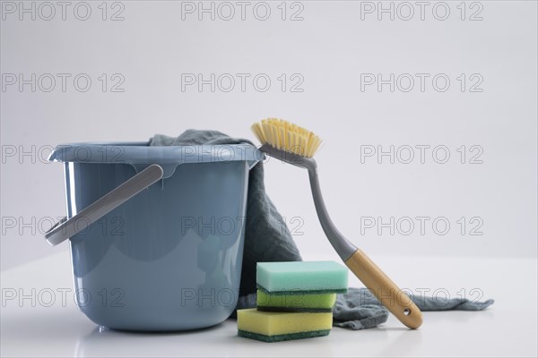 Cleaning bucket