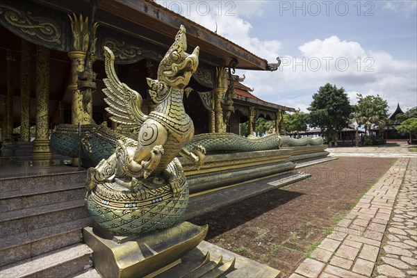 Dragon head in the temple Wat Sirindhorn Wararam