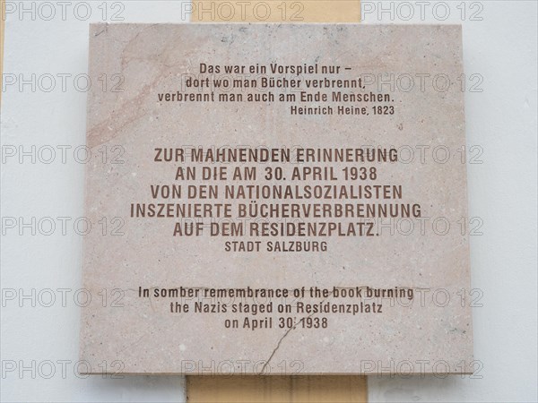 Memorial plaque