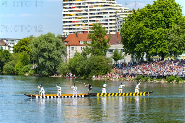 Fischerstechen on the Danube