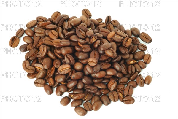 Roasted coffee beans