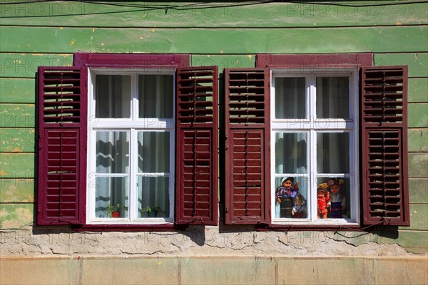 Window of a Saxon House on Bulevardul Corneliu Coposco