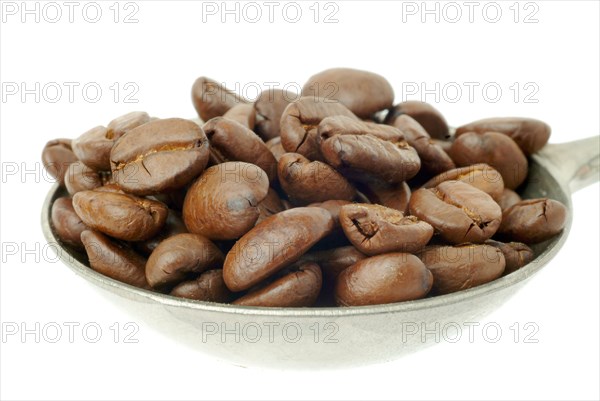 Roasted coffee beans