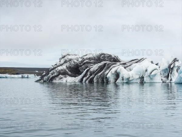 Joekulsarlon glacier lagoon