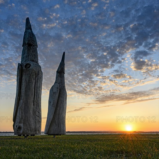 Artwork at Lake Duemmer at sunset