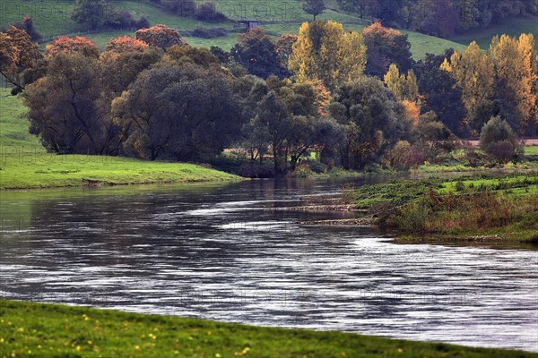 Autumn landscape on the Weser