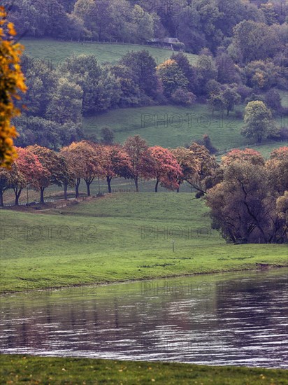Autumn landscape on the Weser