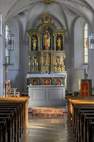 Altar with figures of saints