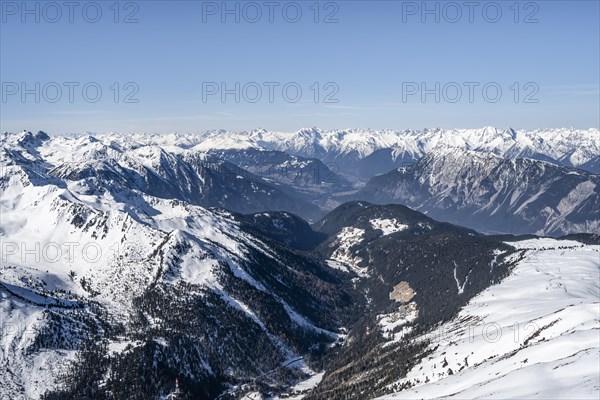 View from the summit of the Pirchkogel into the Nedertal valley