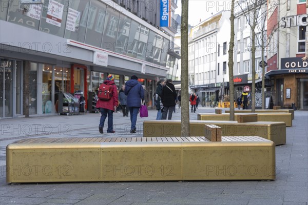 Golden Benches in Wuppertal
