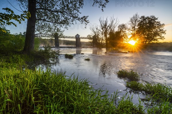 Echthauser Weir in the Ruhrauen at sunrise