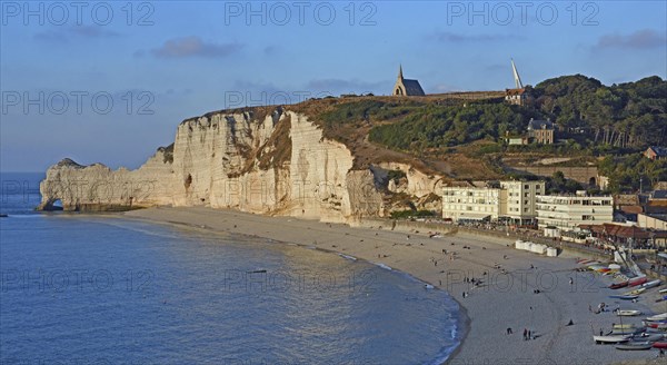 Chalk cliffs in the evening light on the cliff